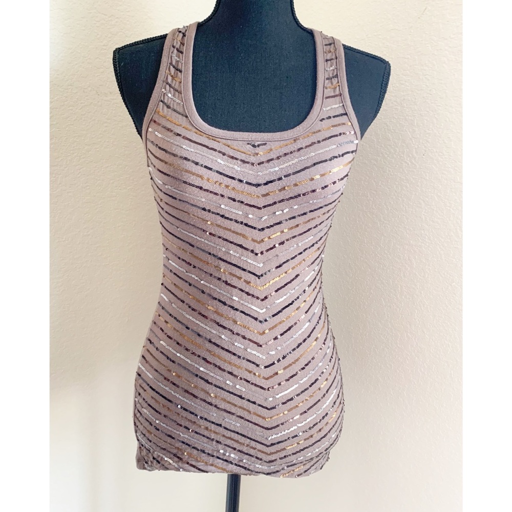 2b Bebe Sequenced top. Small